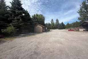 472 River Dr, Farmington, WI 53021 - Photo 40