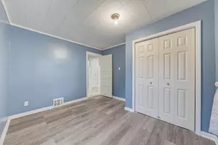 1021 Wilson Ave, Sheboygan, WI 53081 - Photo 18