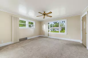 1021 Wilson Ave, Sheboygan, WI 53081 - Photo 6