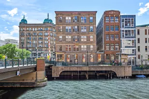 108 W Wells St, Milwaukee, WI 53203 - Photo 38