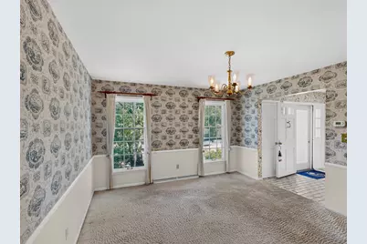 18075  Whippletree Ct, Brookfield, WI 53045 - Photo 8
