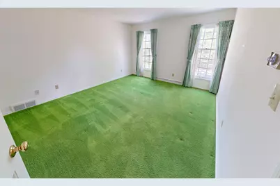 18075  Whippletree Ct, Brookfield, WI 53045 - Photo 18