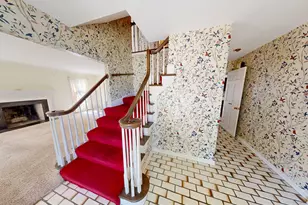 18075 Whipple Tree Ct, Brookfield, WI 53045 - Photo 4