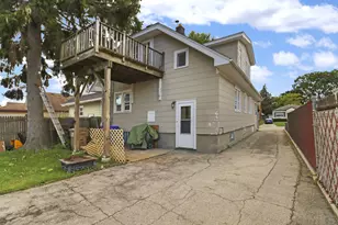 3913 18th Ave, Kenosha, WI 53140 - Photo 4