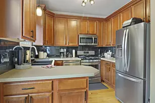 413 56th St, Kenosha, WI 53140 - Photo 8