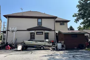 811 State St, Manitowoc, WI 54220 - Photo 4