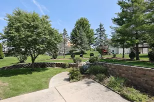 6652 S Scenic Ct, Franklin, WI 53132 - Photo 32