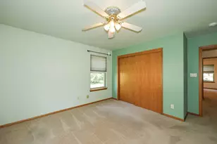 6652 S Scenic Ct, Franklin, WI 53132 - Photo 26