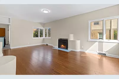 3765 S 3rd St, Milwaukee, WI 53207 - Photo 10
