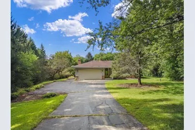 S25W27059  Winnebago Way, Waukesha, WI 53188 - Photo 46