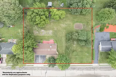 320 N Clark St, Mayville, WI 53050 - Photo 28