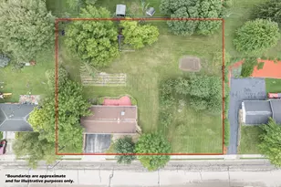 320 N Clark St, Mayville, WI 53050 - Photo 28