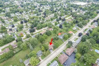 320 N Clark St, Mayville, WI 53050 - Photo 32