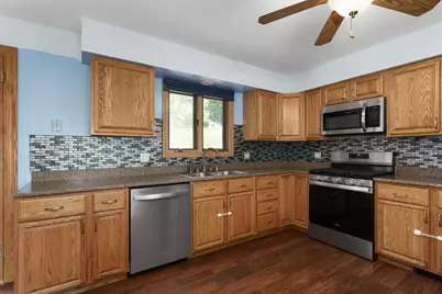 320 N Clark St, Mayville, WI 53050 - Photo 38