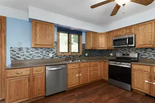 320 N Clark St, Mayville, WI 53050 - Photo 38