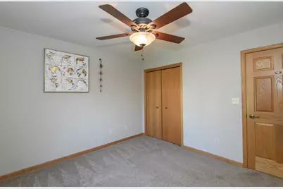8313  Whitetail Dr, Racine, WI 53406 - Photo 32