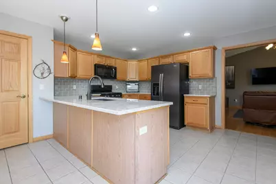 8313  Whitetail Dr, Racine, WI 53406 - Photo 24