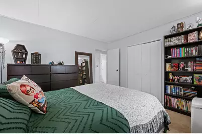 3354 S Burrell St, Milwaukee, WI 53207 - Photo 10