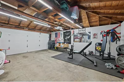 3354 S Burrell St, Milwaukee, WI 53207 - Photo 18