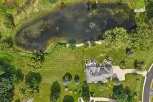 1223 N Laurel Ln, Summit, WI 53066 - Photo 6