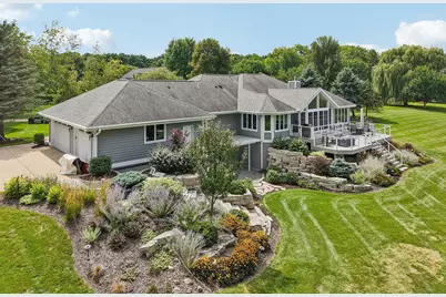 1223 N Laurel Ln, Summit, WI 53066 - Photo 40