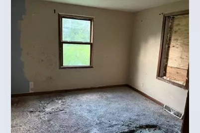 7105  Old Spring St, Racine, WI 53406 - Photo 18