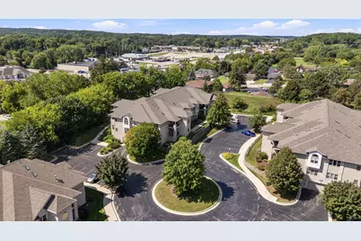 460 N Silverbrook Dr #103, West Bend, WI 53090 - Photo 32