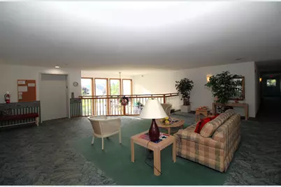 715  Canterberry Ct #215, West Bend, WI 53090 - Photo 20