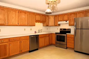 715 Canterberry Ct, West Bend, WI 53090 - Photo 2