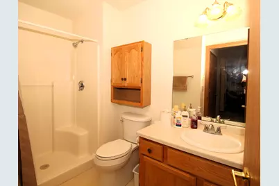715  Canterberry Ct #215, West Bend, WI 53090 - Photo 14