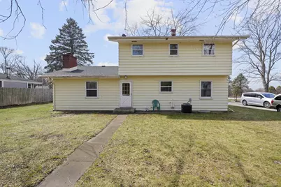 3749  Debby Ln, Racine, WI 53126 - Photo 30