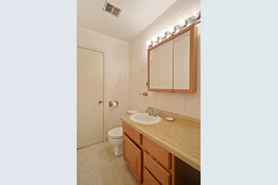 3749  Debby Ln, Racine, WI 53126 - Photo 18