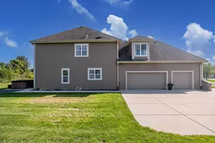 W192N5690 Spencers Pass, Menomonee Falls, WI 53051 - Photo 54
