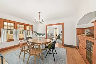 7442 Lincoln Pl, Wauwatosa, WI 53213 - Photo 8