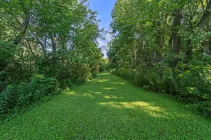 332 4 Mile Rd, Racine, WI 53402 - Photo 6