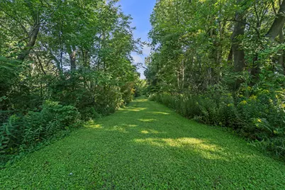 332  4 Mile Rd, Racine, WI 53402 - Photo 6