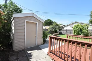 206 Belmont Ave, Racine, WI 53405 - Photo 32