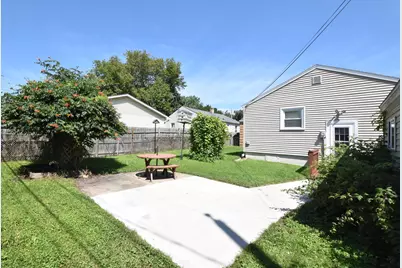 206  Belmont Ave, Racine, WI 53405 - Photo 34