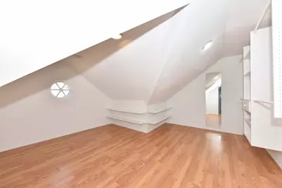 7937 W Townsend St, Milwaukee, WI 53222 - Photo 20