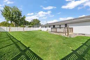 1125 Western Ave, Kewaskum, WI 53040 - Photo 6