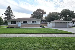 2997 S 105th St, West Allis, WI 53227 - Photo 1