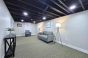 2997 S 105th St, West Allis, WI 53227 - Photo 24