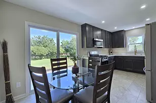 4220 N 162nd St, Brookfield, WI 53005 - Photo 8