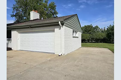 4220 N 162nd St, Brookfield, WI 53005 - Photo 44