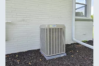 4220 N 162nd St, Brookfield, WI 53005 - Photo 36