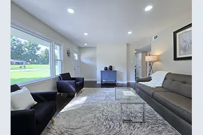 4220 N 162nd St, Brookfield, WI 53005 - Photo 14