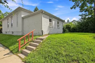 825 St Patrick St, Racine, WI 53402 - Photo 16