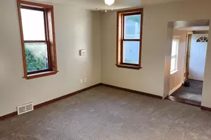 825 St Patrick St, Racine, WI 53402 - Photo 14