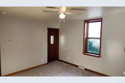 825  St Patrick St, Racine, WI 53402 - Photo 4