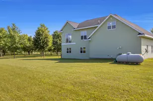 W4231 Laurel Ln, Taycheedah, WI 54937 - Photo 44